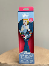 Load image into Gallery viewer, Ultimate Disney Wet Brush Detangler - Ariel, Belle, Cinderella, Jasmine, Moana, or Tiana